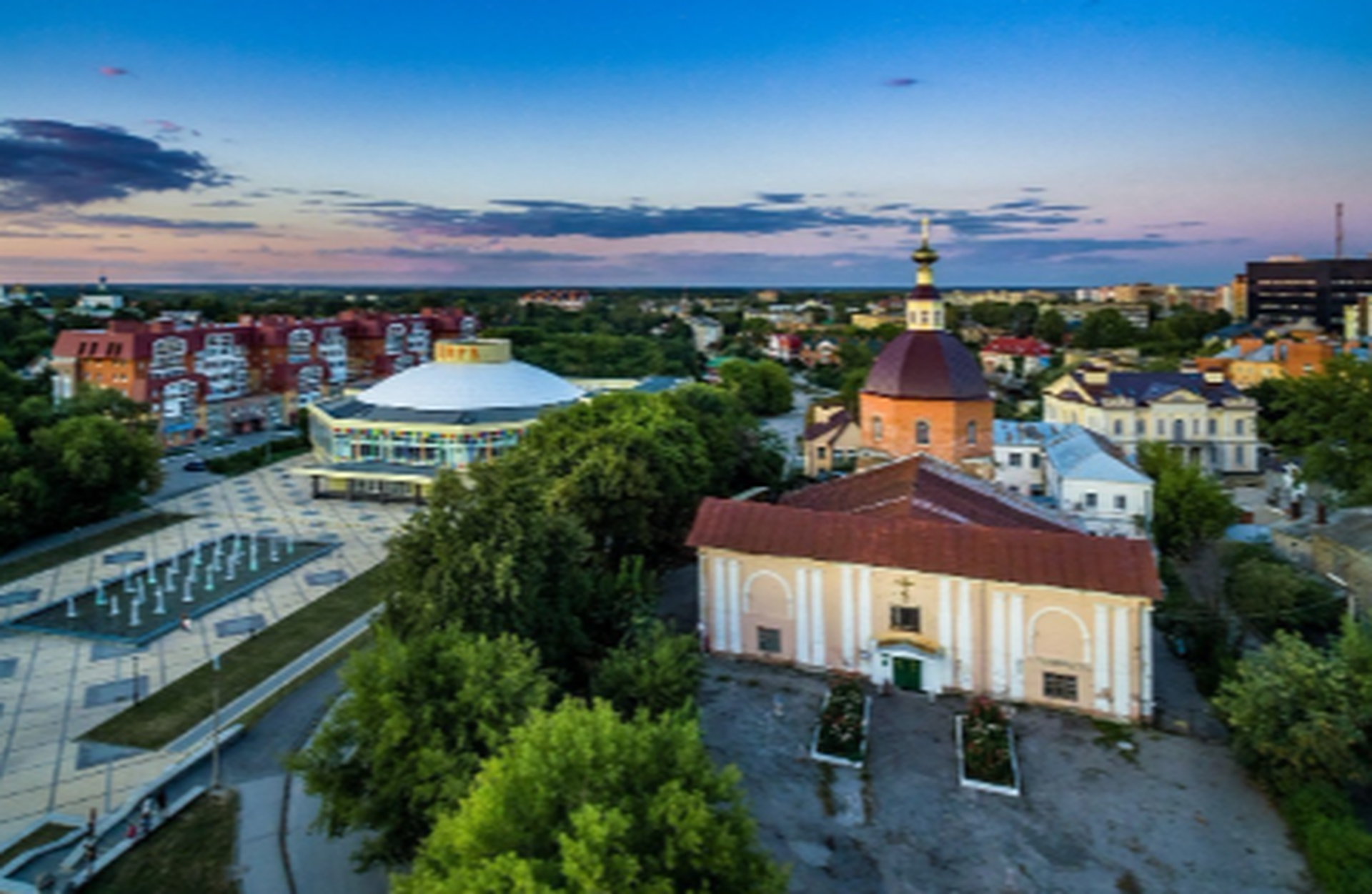 Мон рязань. Николо-дворянский храм Рязань. Николодворянская Церковь Рязань. Рязань современный город. Рязань красивые места.